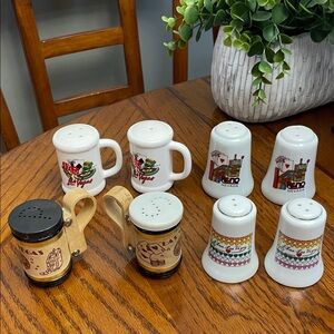 Vintage 1980s Las Vegas /Reno Nevada Salt and Pepper Shaker Souvenir Collection